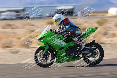 media/Jan-19-2023-Racers Edge (Thu) [[69d0b4dc55]]/B Group/Session 5 (Turn 3 Exit Pans)/